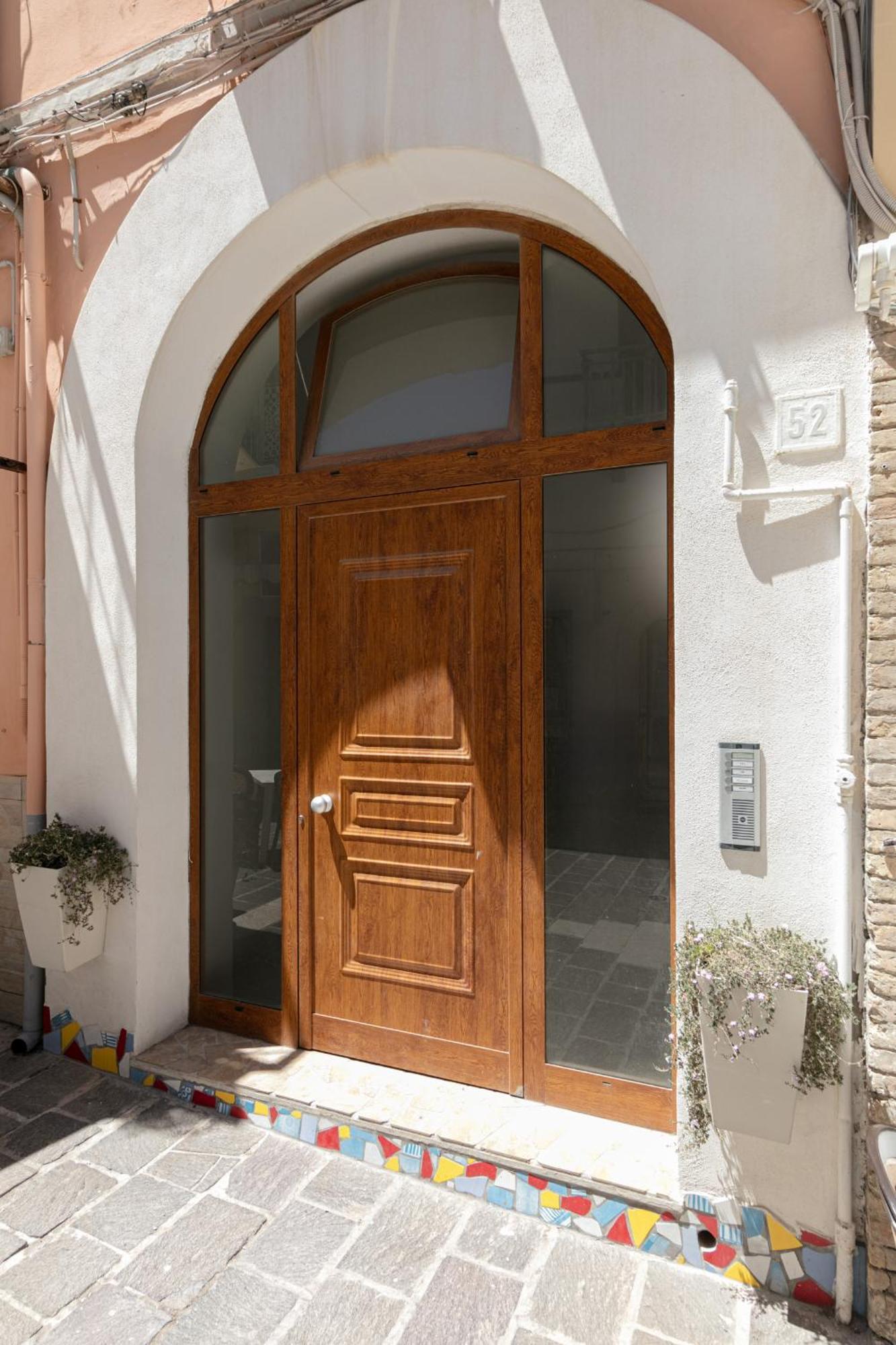 Dea Apartrooms Termoli Exterior foto